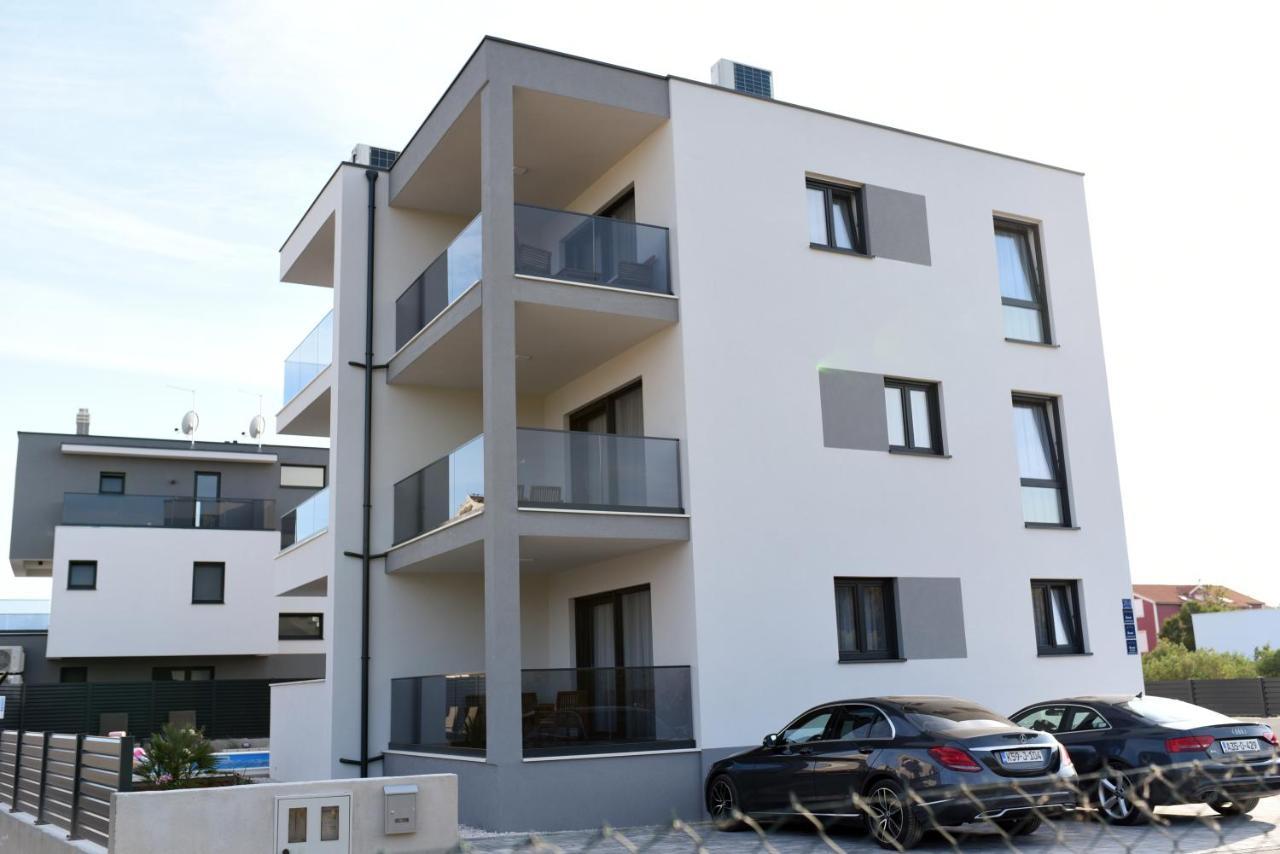 B1Villa 스리마 외부 사진